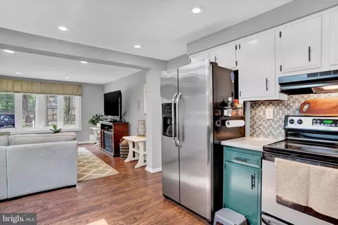 508 Cedar Ave, Edgewater, MD 21037 photo 8