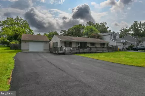 3361 Glebe Dr, Edgewater, MD 21037 photo 2