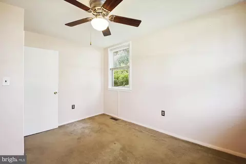 205 Otis Dr, Severn, MD 21144 photo 17