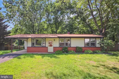 205 Otis Dr, Severn, MD 21144
