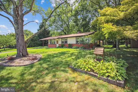 205 Otis Dr, Severn, MD 21144 photo 28