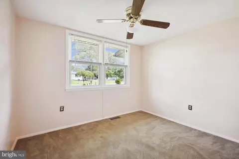 205 Otis Dr, Severn, MD 21144 photo 18