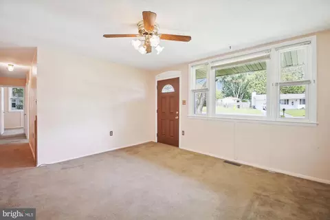 205 Otis Dr, Severn, MD 21144 photo 5