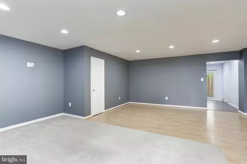 1706 W Bancroft Ln, Crofton, MD 21114 photo 10