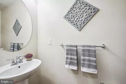 7941 Silver Oak Rd, Hanover, MD 21076 photo 36