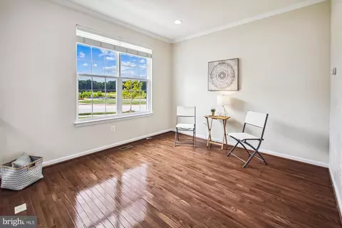 7941 Silver Oak Rd, Hanover, MD 21076 photo 5