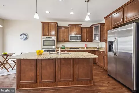 7941 Silver Oak Rd, Hanover, MD 21076 photo 12