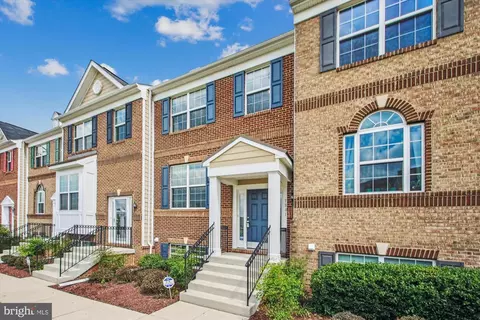 7941 Silver Oak Rd, Hanover, MD 21076 photo 3
