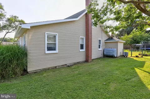 7800 Appletree Rd, Pasadena, MD 21122 photo 31