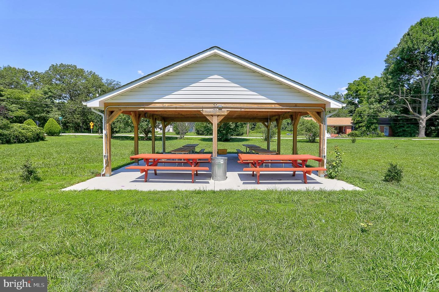 7800 Appletree Rd, Pasadena, MD 21122 photo 38