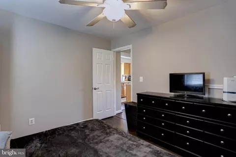 7800 Appletree Rd, Pasadena, MD 21122 photo 19