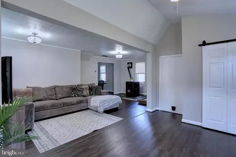 7800 Appletree Rd, Pasadena, MD 21122 photo 11