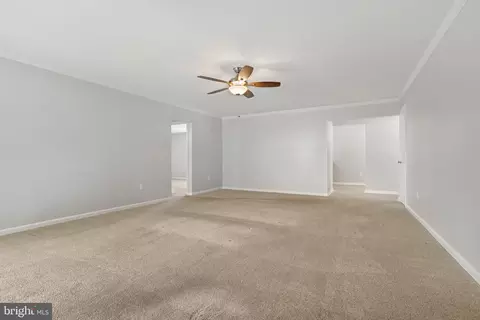 1726 E Bancroft Ln, Crofton, MD 21114 photo 15