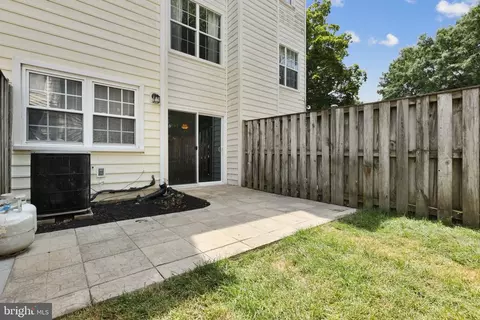 1726 E Bancroft Ln, Crofton, MD 21114 photo 32