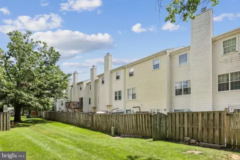 1726 E Bancroft Ln, Crofton, MD 21114 photo 35