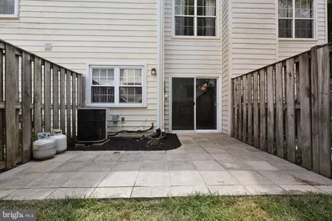 1726 E Bancroft Ln, Crofton, MD 21114 photo 33