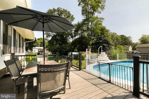 263 10th St, Pasadena, MD 21122 photo 27