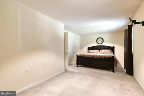 263 10th St, Pasadena, MD 21122 photo 18