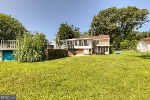 263 10th St, Pasadena, MD 21122 photo 32