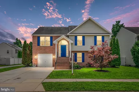 909 Timberland Ct, Brooklyn Park, MD 21225
