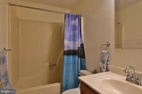 8078 Escalon Ave, Pasadena, MD 21122 photo 18