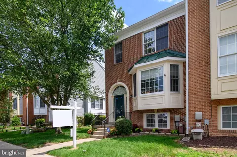 250 Saint Michaels Cir #41, Odenton, MD 21113