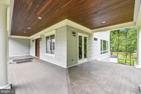 357 Forest Beach Rd, Annapolis, MD 21409 photo 19