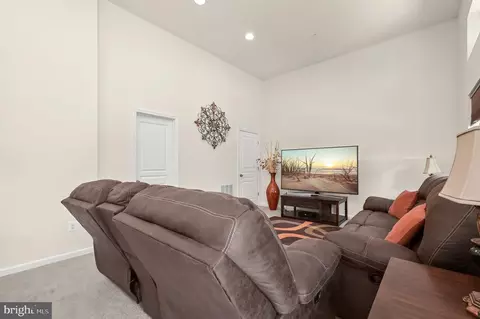 227 Mill Crossing Ct, Harmans, MD 21077 photo 37