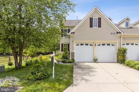 7656 Milk Glass Ct, Odenton, MD 21113