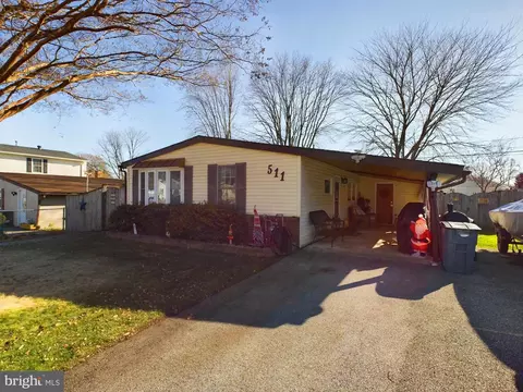 511 Morningside Dr, Glen Burnie, MD 21061
