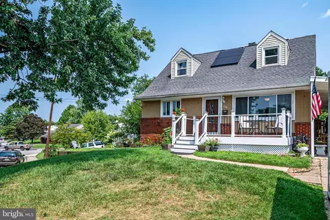 209 Ridgely Rd, Glen Burnie, MD 21061