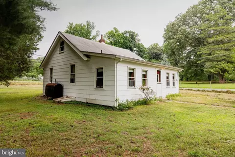 2112 Cox Rd, Gambrills, MD 21054