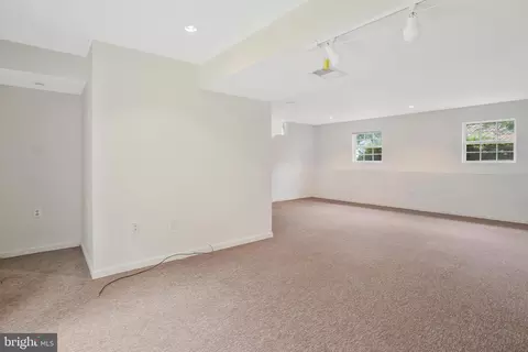 408 Forest Bridge Ct, Laurel, MD 20724 photo 25