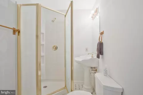 408 Forest Bridge Ct, Laurel, MD 20724 photo 26
