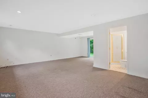 408 Forest Bridge Ct, Laurel, MD 20724 photo 23