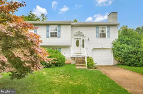 408 Forest Bridge Ct, Laurel, MD 20724 photo 2