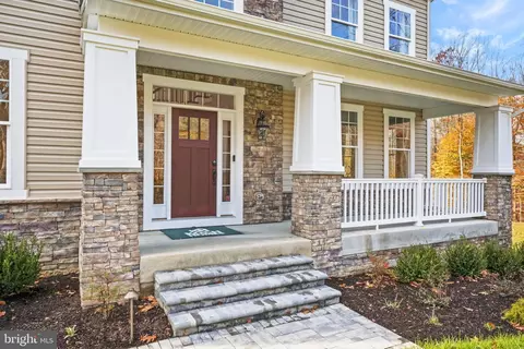 1648 Braid Hills Dr, Pasadena, MD 21122 photo 2