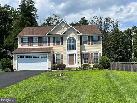 210 Long Hill Ct #5, Pasadena, MD 21122