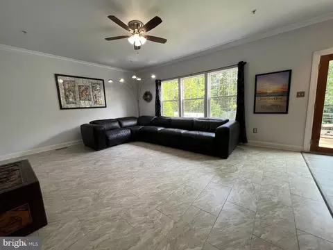 210 Long Hill Ct #5, Pasadena, MD 21122 photo 22