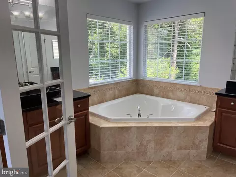 210 Long Hill Ct #5, Pasadena, MD 21122 photo 33