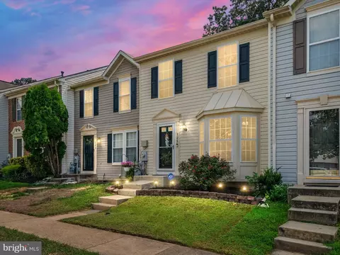 125 Foxtree Dr, Glen Burnie, MD 21061