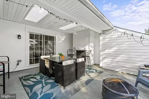 8264 White Star Xing, Pasadena, MD 21122 photo 33