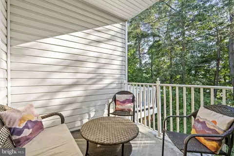 8264 White Star Xing, Pasadena, MD 21122 photo 13
