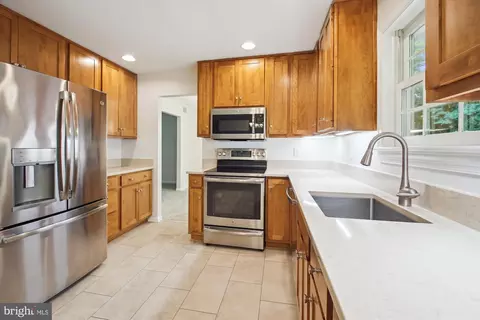 164 Windward Psge, Edgewater, MD 21037 photo 13
