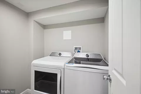 868 Swift Rd, Pasadena, MD 21122 photo 23