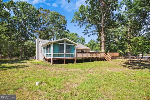 868 Swift Rd, Pasadena, MD 21122 photo 24