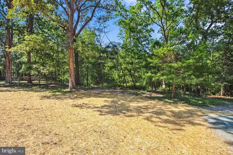 868 Swift Rd, Pasadena, MD 21122 photo 30