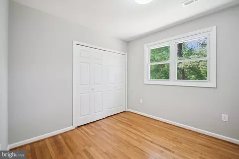 868 Swift Rd, Pasadena, MD 21122 photo 13