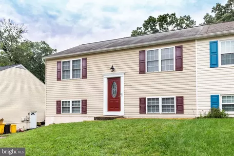 7944 E Park Dr, Glen Burnie, MD 21061
