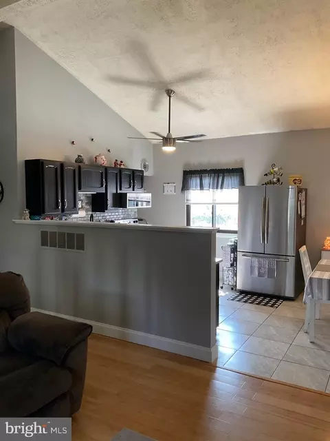 113 Carroll Rd, Pasadena, MD 21122 photo 7